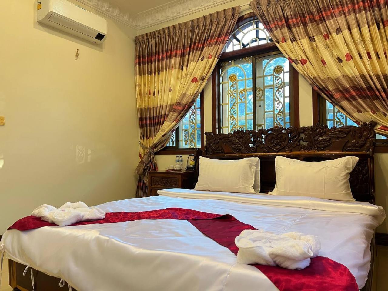 Lotus Blanc Homestay Villa Battambang Cameră foto